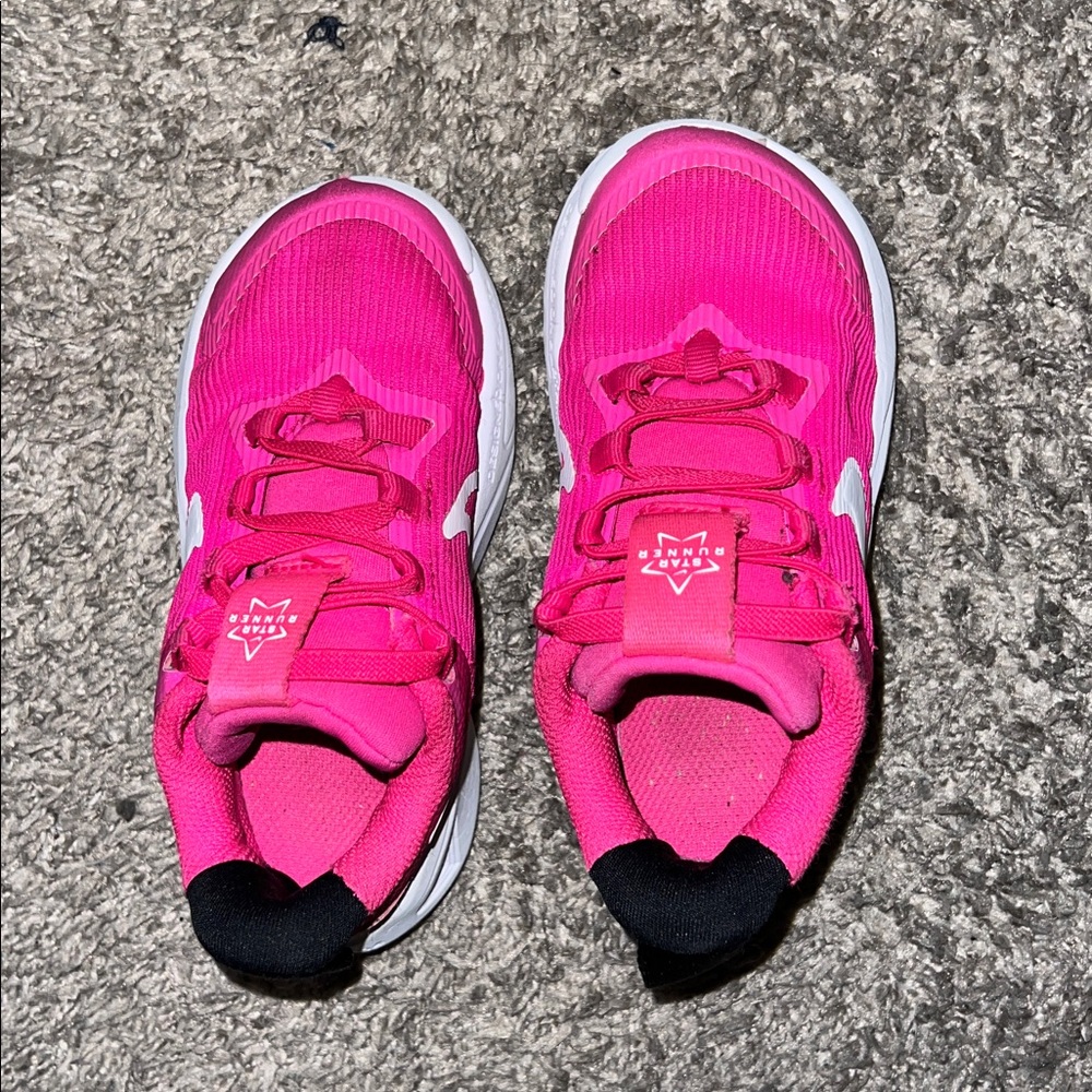 Nike Kids Fuchsia Sneakers